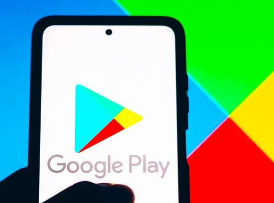 Aprenda como resgatar código gift card Google Play de forma rápida e segura! Veja nosso tutorial passo a passo e compre seu gift card conosco com total confiança.